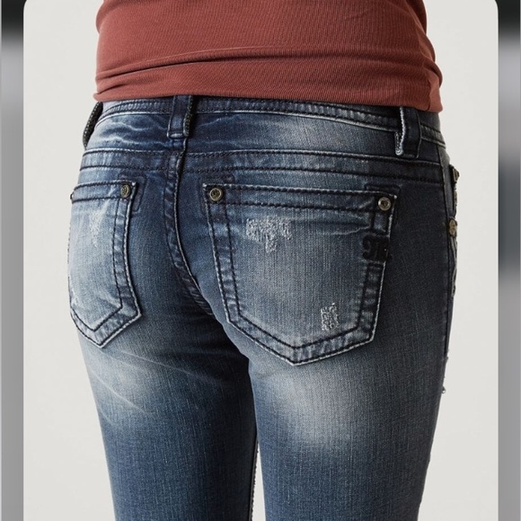 Miss Me Signature Ankle Skinny Jeans 07 - Picture 2 of 14